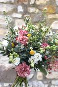LOURDES - Bouquet de fleurs pastel