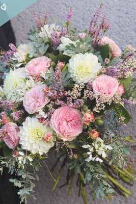 LA ROCHELLE - Bouquet de fleurs mi-saison